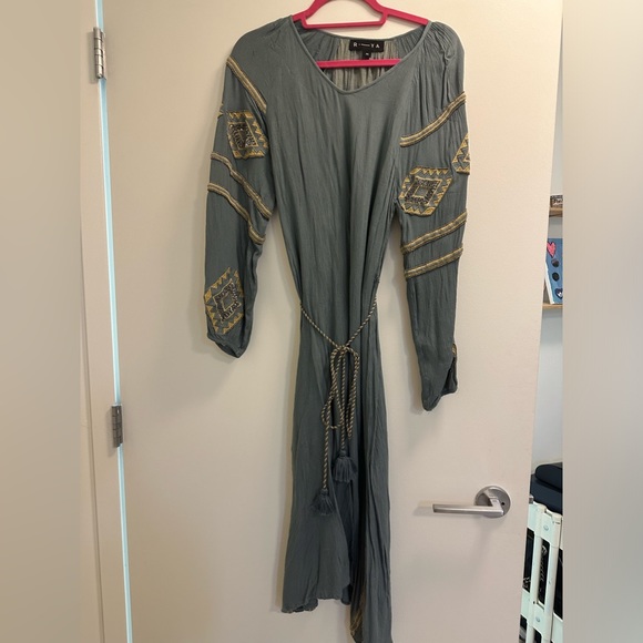 Anthropologie Dresses & Skirts - FLASH SALE Anthropologie Women’s Riya Beaded Grey Tunic Midi Dress w Tassel Belt